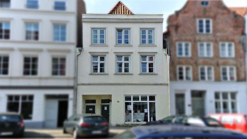 1-zimmer-apartment-2-hochparterre * Lubeck